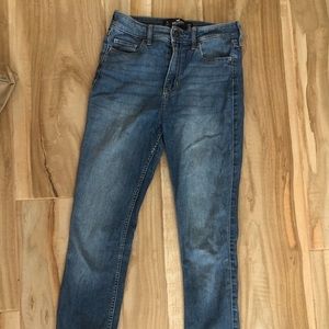 hollister high rise skinny jeans